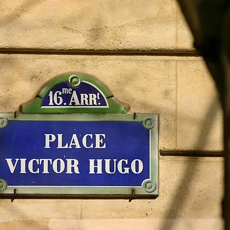Apartment Victor Hugo - Splendid Flat Near Eiffel Tower
