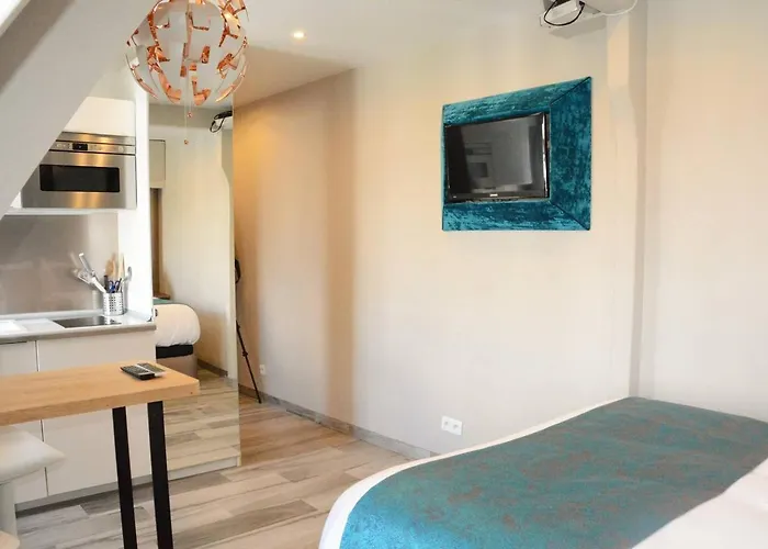 Victor Hugo - Splendid Flat Near Eiffel Tower شقة باريس